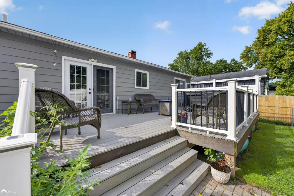 107 E Naldrette Street Durand City, MI 48429