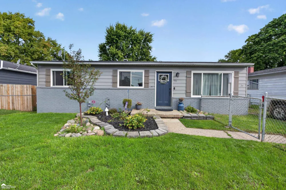 107 E Naldrette Street Durand City, MI 48429