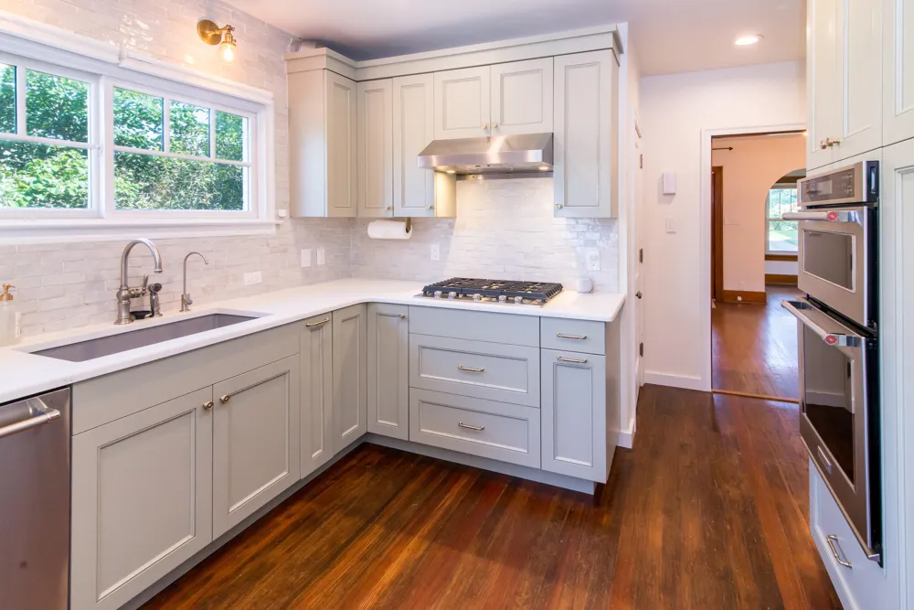 323 Lewis Street Saline City, MI 48176