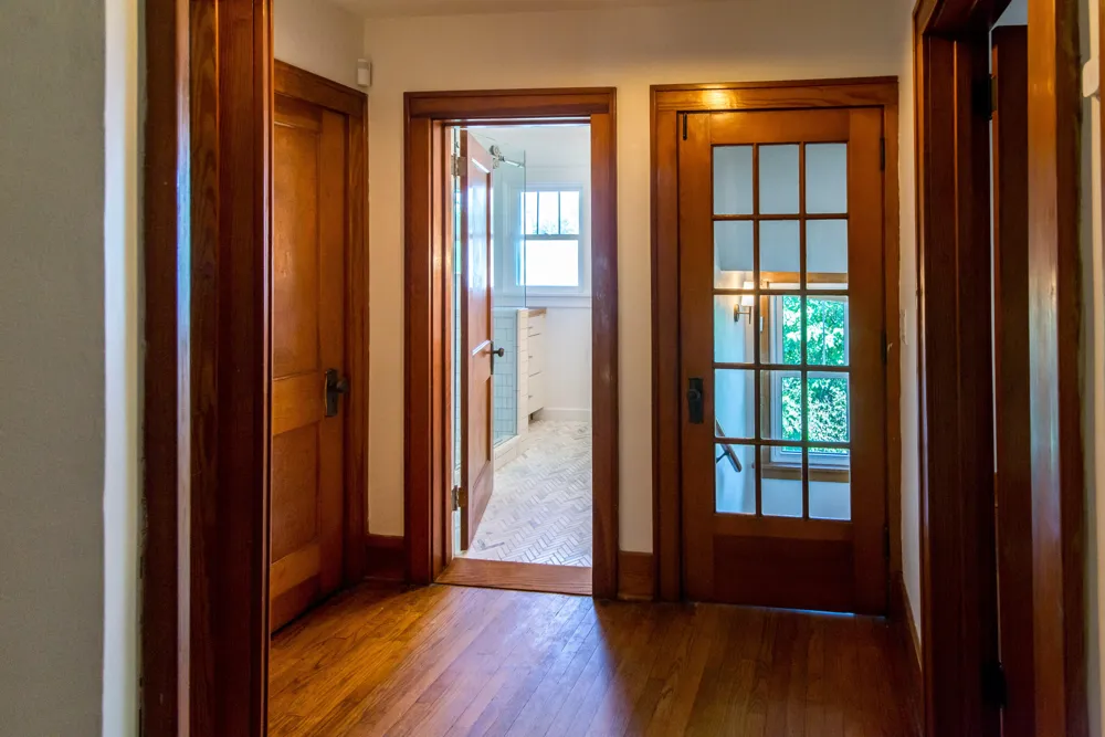 323 Lewis Street Saline City, MI 48176