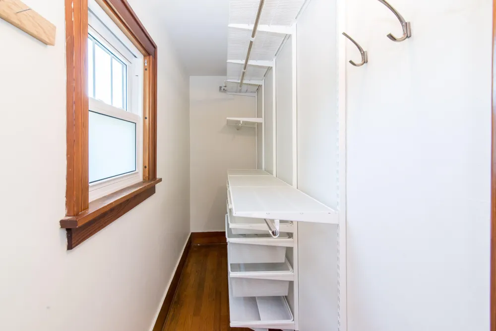 323 Lewis Street Saline City, MI 48176