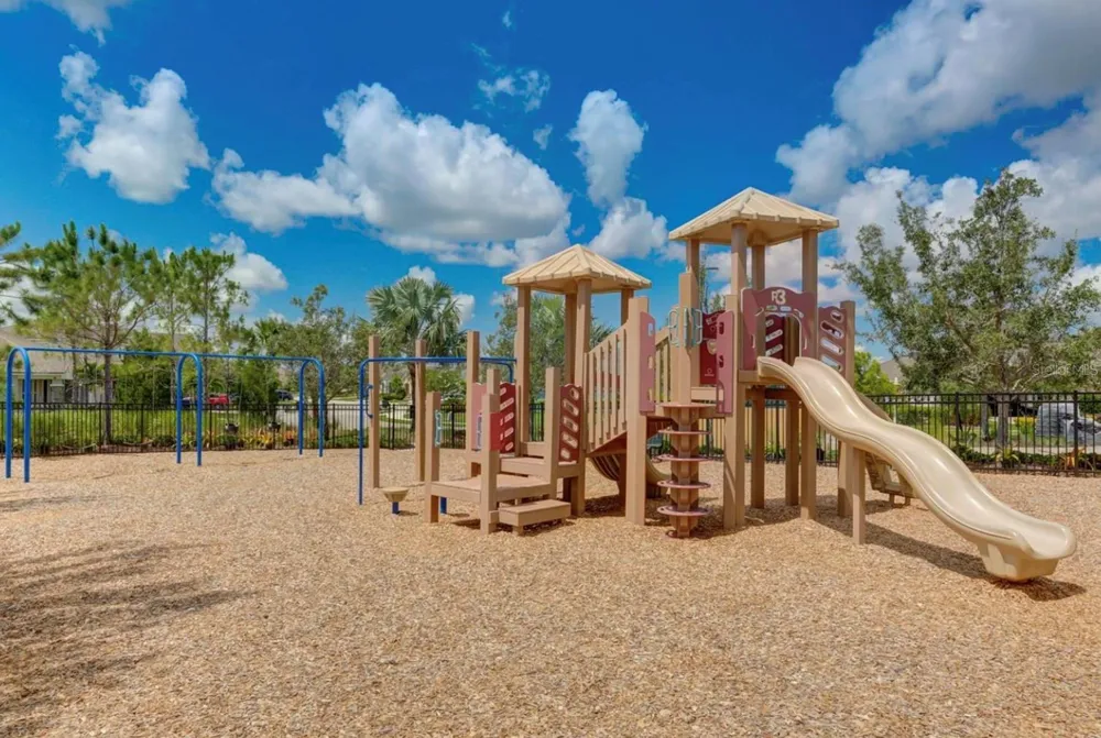 12268 TRAILHEAD DRIVE Bradenton, FL 34211