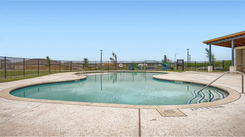 100 Tofalla Kyle, TX 78640