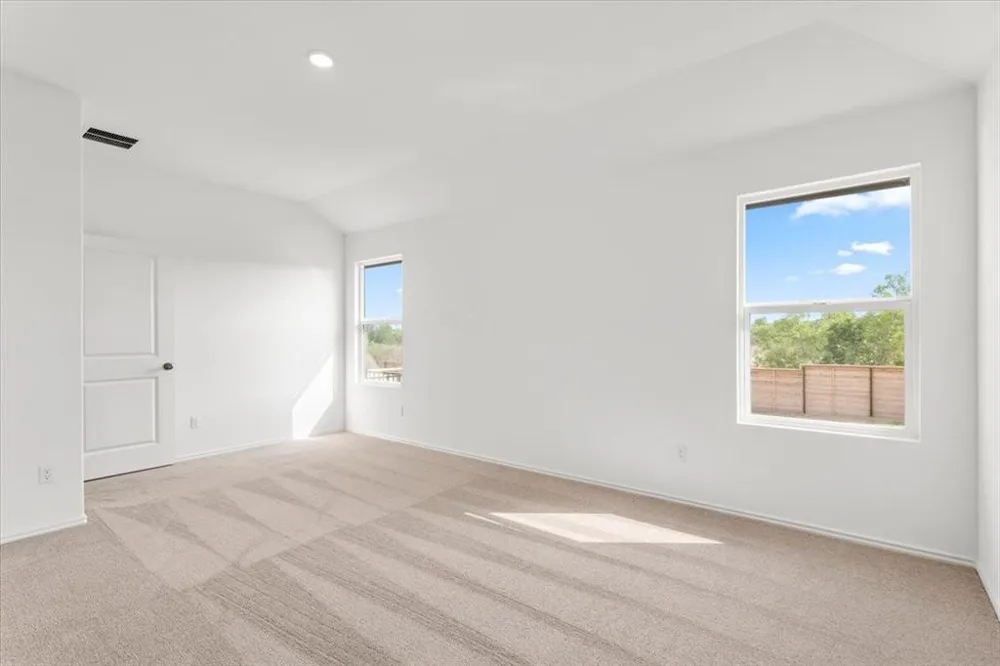 100 Tofalla Kyle, TX 78640