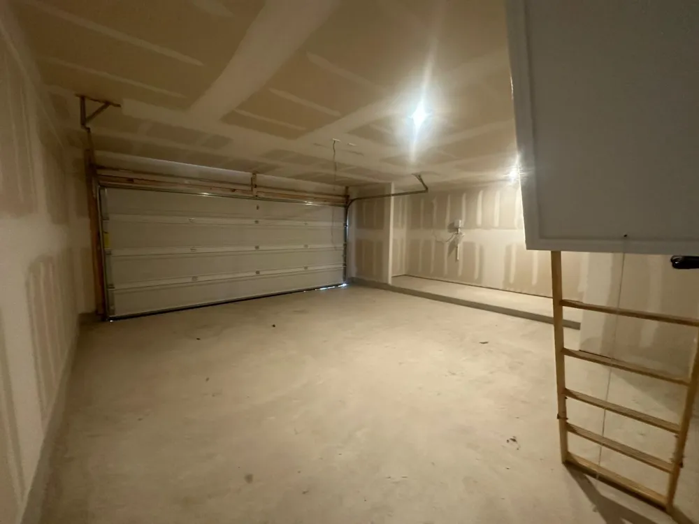 100 Tofalla Kyle, TX 78640