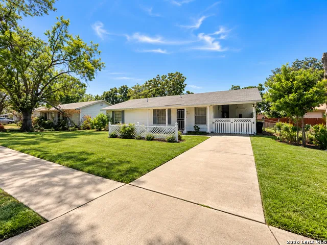 5842 Branch Valley St San Antonio, TX 78242