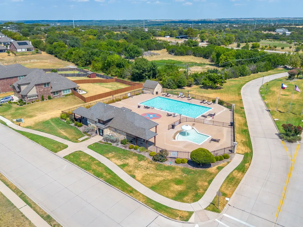 1609 Serenity Lane Weatherford, TX 76087