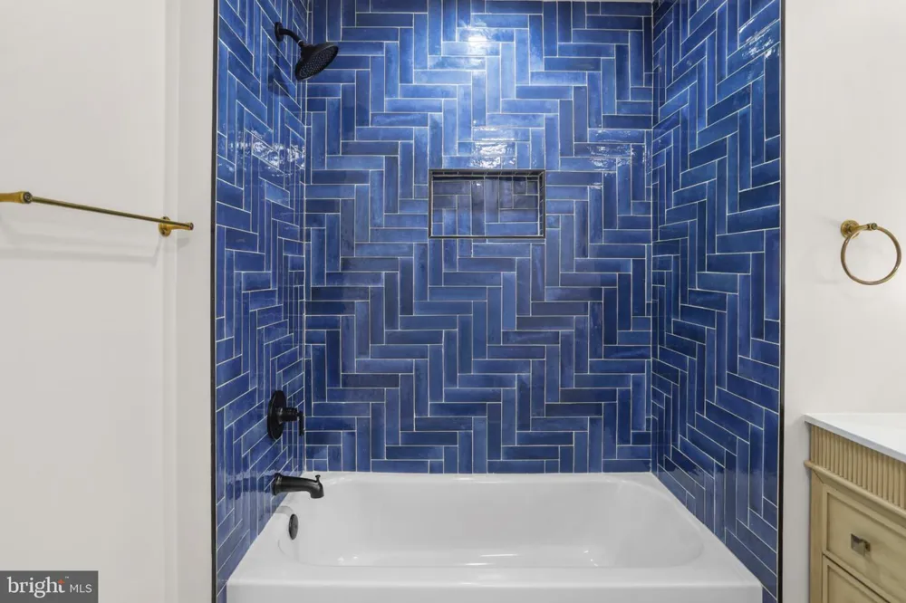 1628 MCHENRY STREET Baltimore, MD 21223
