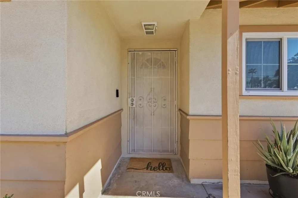 8476 Colorado Riverside, CA 92504