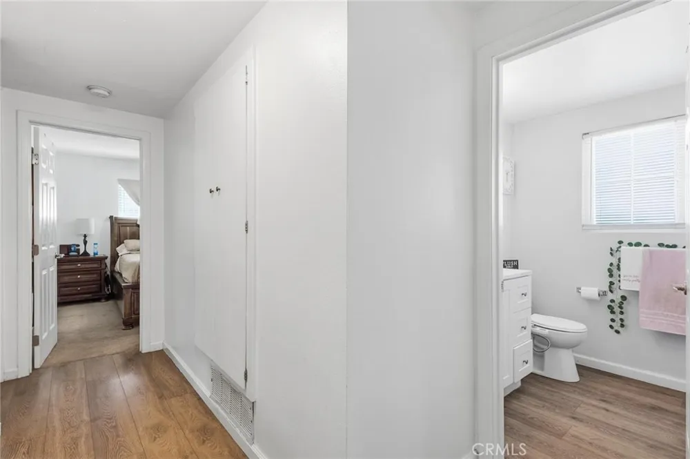 8476 Colorado Riverside, CA 92504