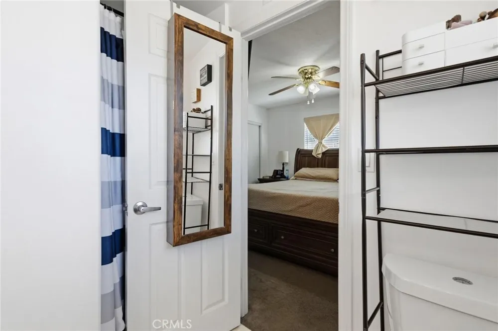 8476 Colorado Riverside, CA 92504