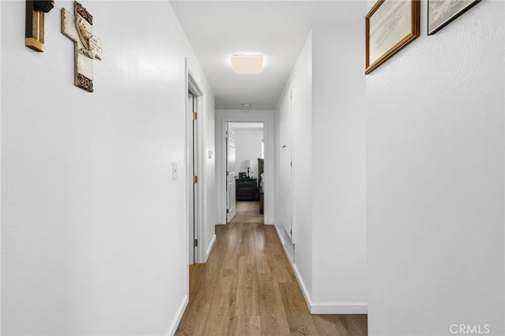 8476 Colorado Riverside, CA 92504