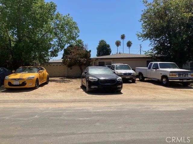 1152 Villa Riverside, CA 92507