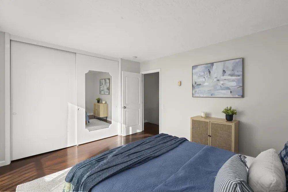 4477 Mentone St ##211 San Diego, CA 92107