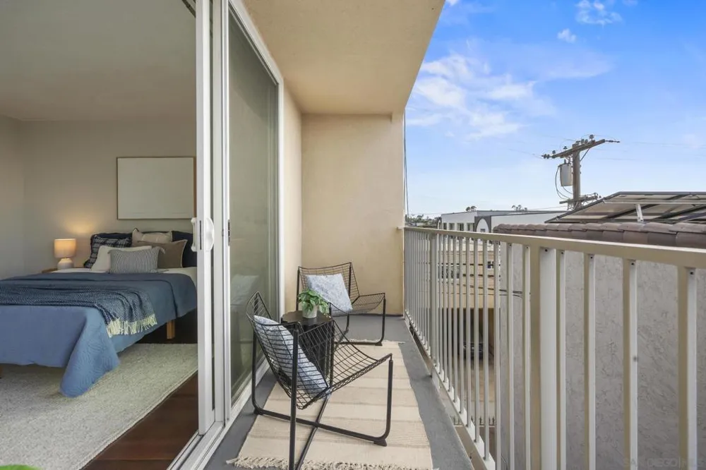 4477 Mentone St ##211 San Diego, CA 92107