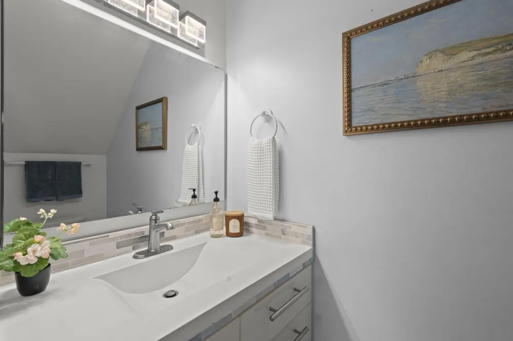 4477 Mentone St ##211 San Diego, CA 92107