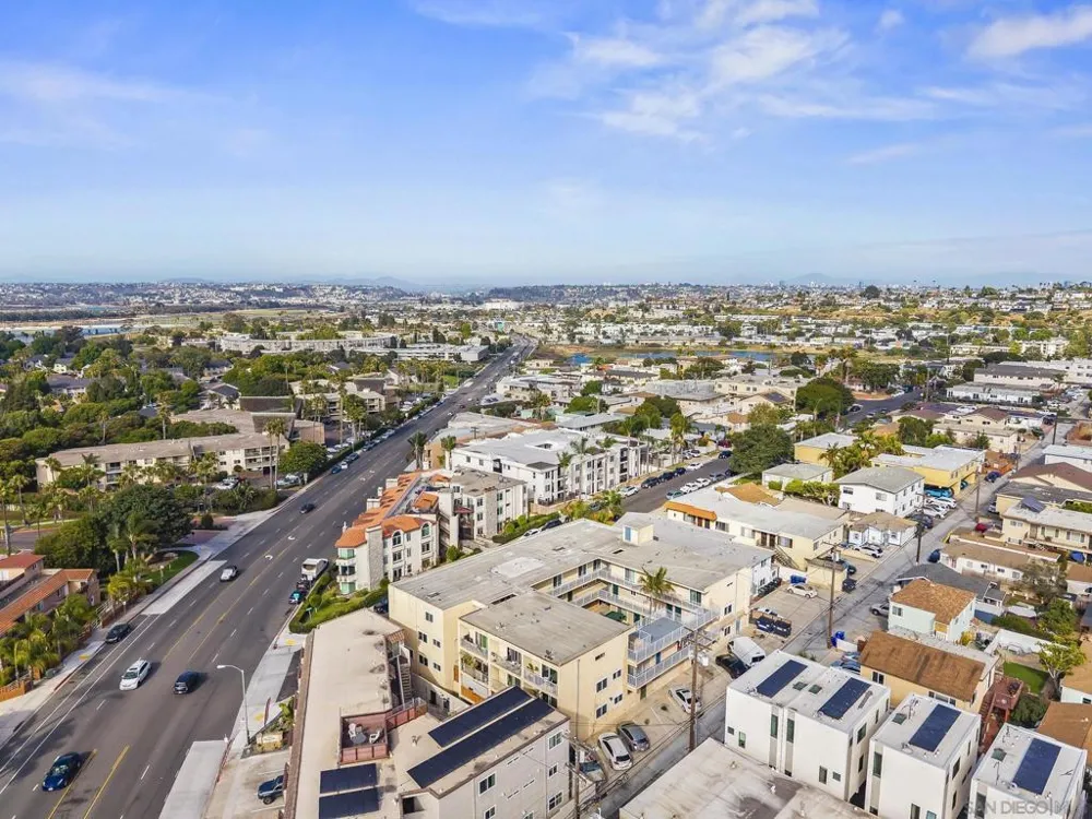 4477 Mentone St ##211 San Diego, CA 92107