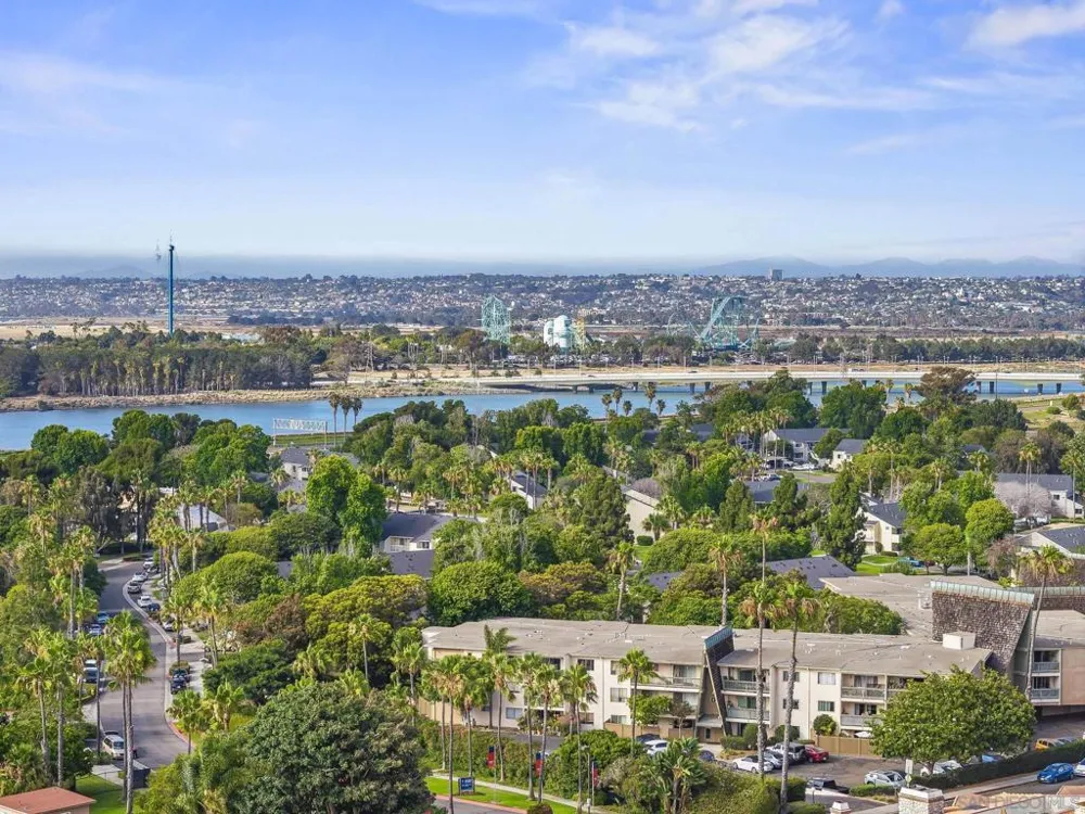 4477 Mentone St ##211 San Diego, CA 92107