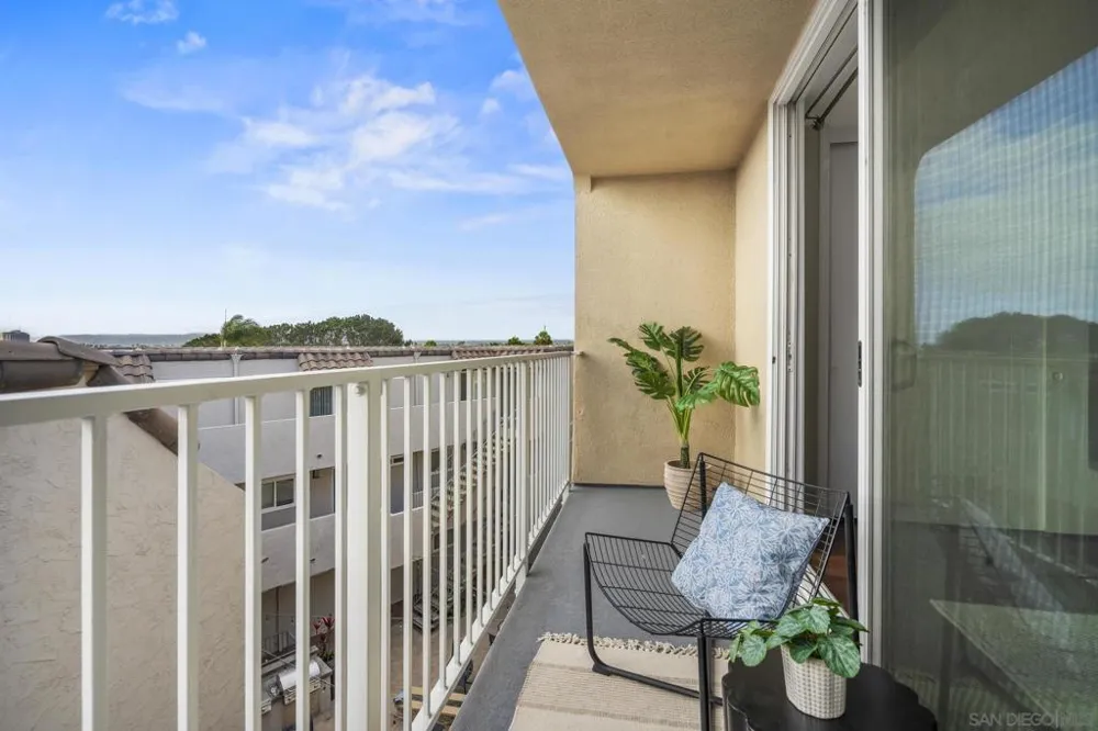 4477 Mentone St ##211 San Diego, CA 92107