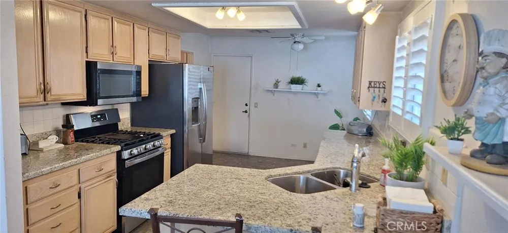 2582 Alegre Hemet, CA 92545