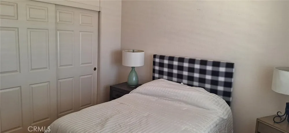 2582 Alegre Hemet, CA 92545