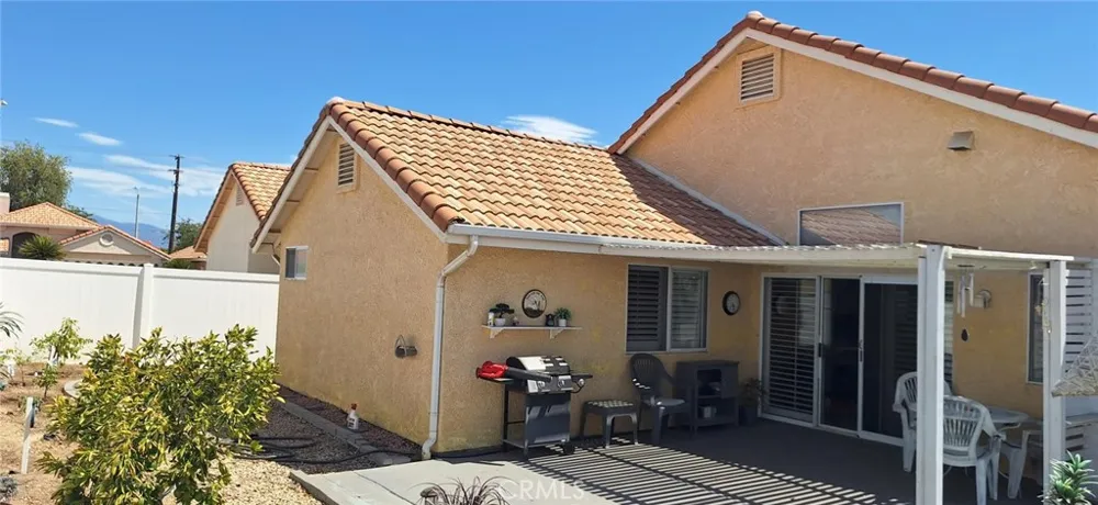 2582 Alegre Hemet, CA 92545