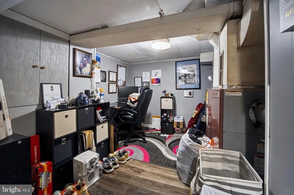 2242 EDGEWOOD AVENUE Easton, PA 18045
