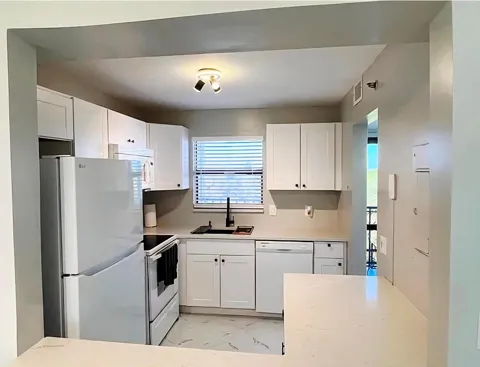 4640 W Lucerne Lakes Blvd Boulevard #505