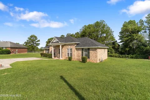 2783 Crosscreek Road