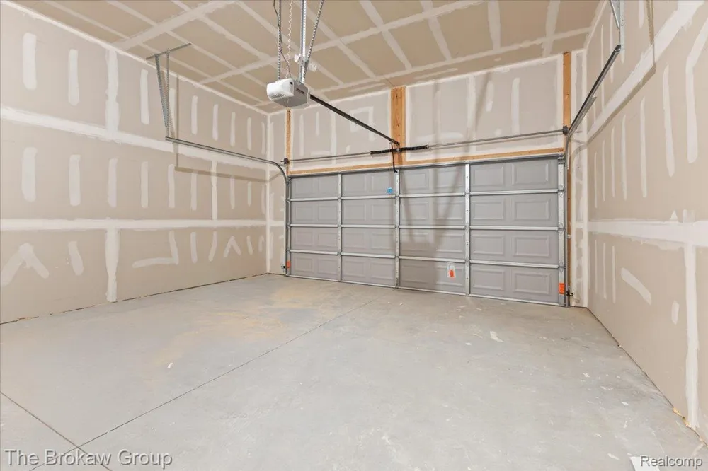 1435 Lincoln Street Lapeer City, MI 48446