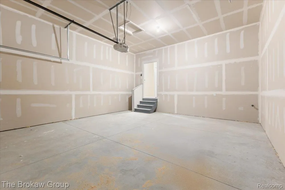 1435 Lincoln Street Lapeer City, MI 48446