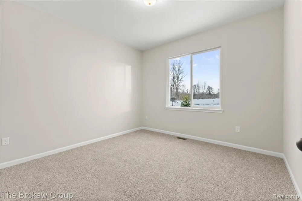 1435 Lincoln Street Lapeer City, MI 48446