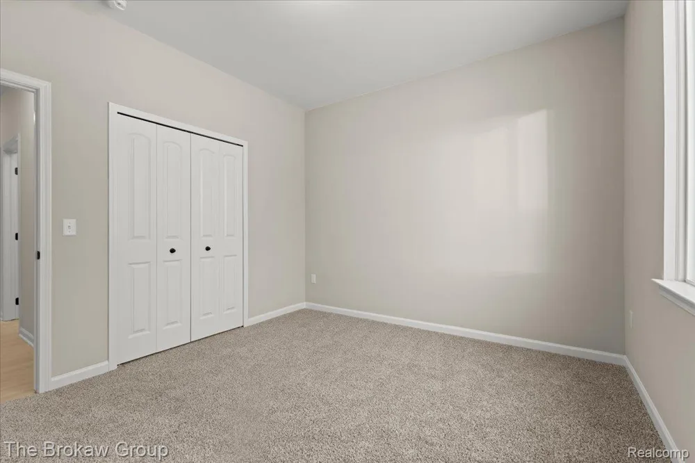 1435 Lincoln Street Lapeer City, MI 48446