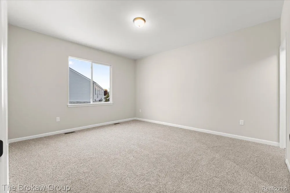 1435 Lincoln Street Lapeer City, MI 48446