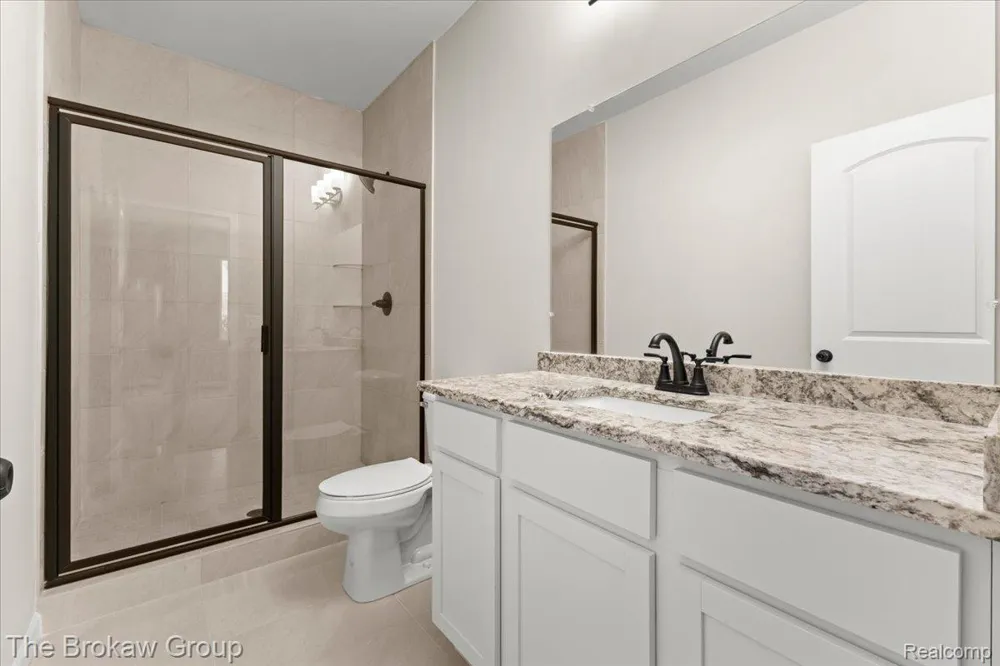 1435 Lincoln Street Lapeer City, MI 48446