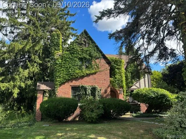 149 Ottawa Drive Pontiac City, MI 48341