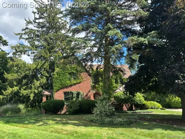 149 Ottawa Drive Pontiac City, MI 48341