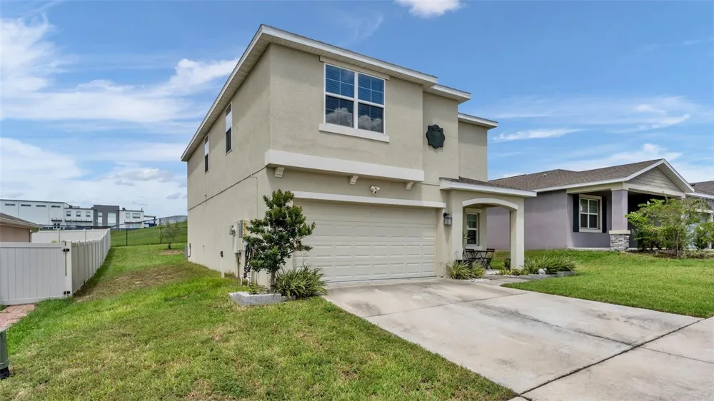 1143 POMELO STREET Davenport, FL 33837