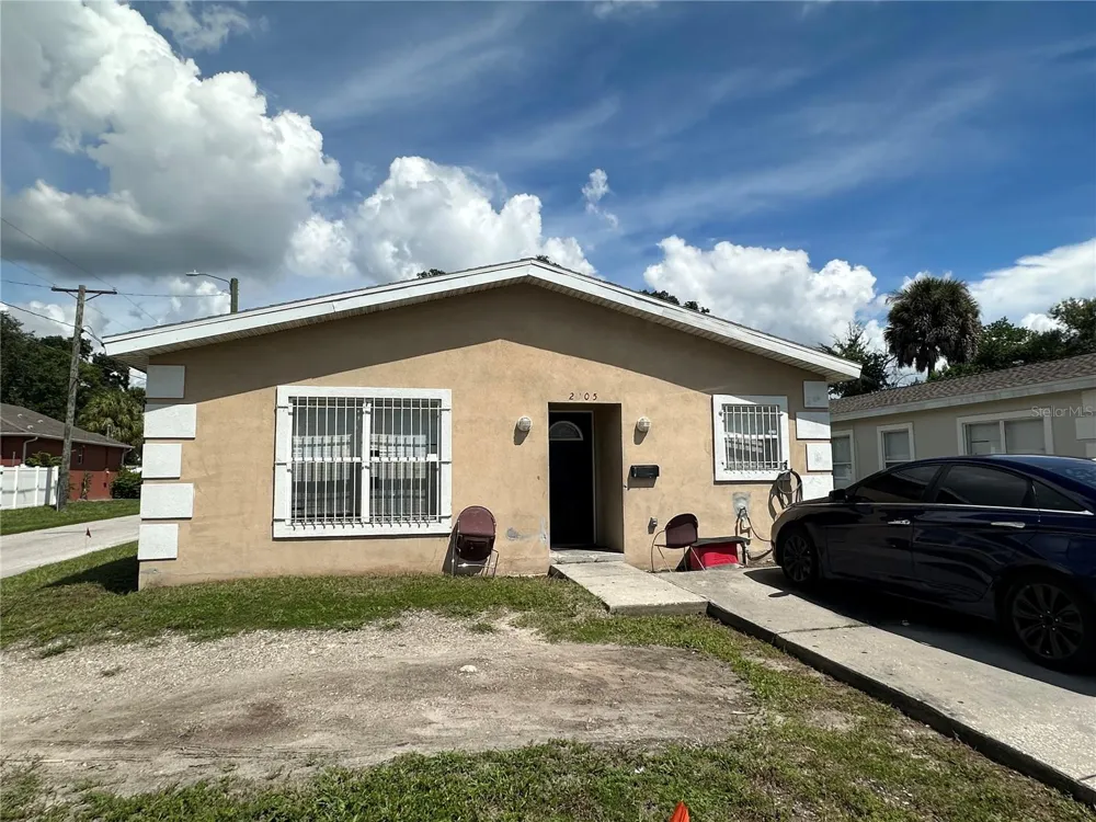 2305 E 28TH AVENUE Tampa, FL 33605