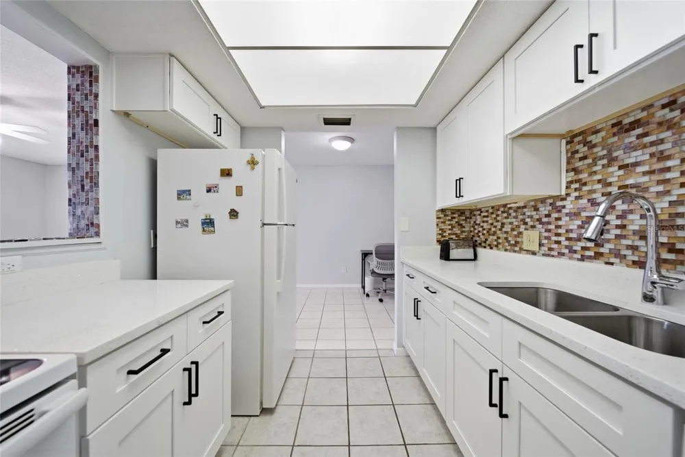 811 KEENE ROAD #V7 Clearwater, FL 33755
