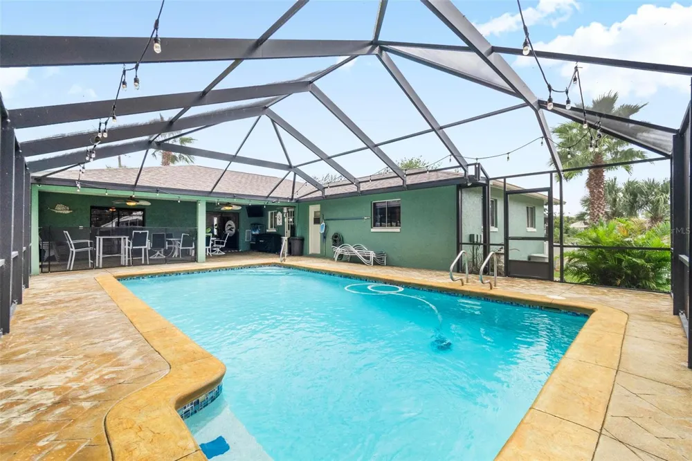21 CORONA COURT Palm Coast, FL 32137