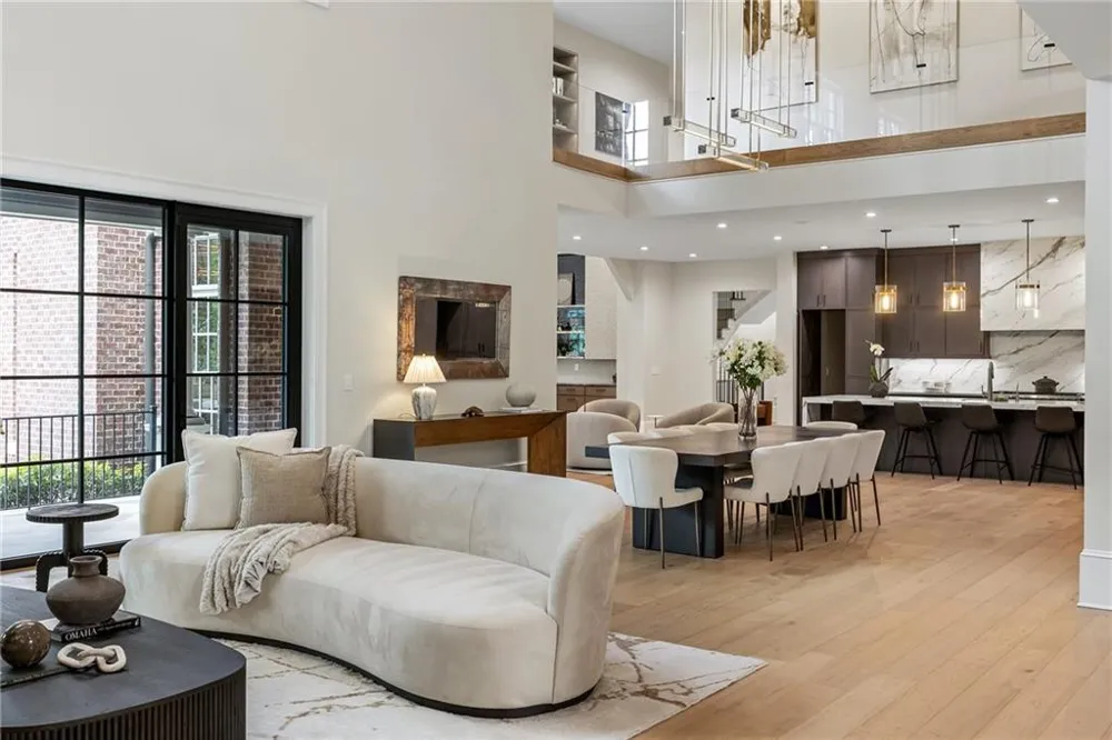 3750 Tuxedo Road NW Atlanta, GA 30305