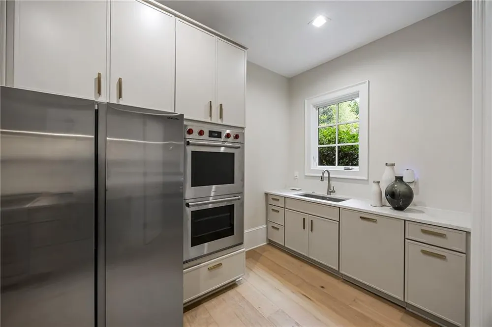 3750 Tuxedo Road NW Atlanta, GA 30305
