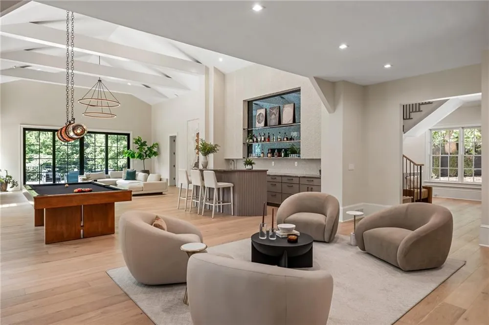 3750 Tuxedo Road NW Atlanta, GA 30305