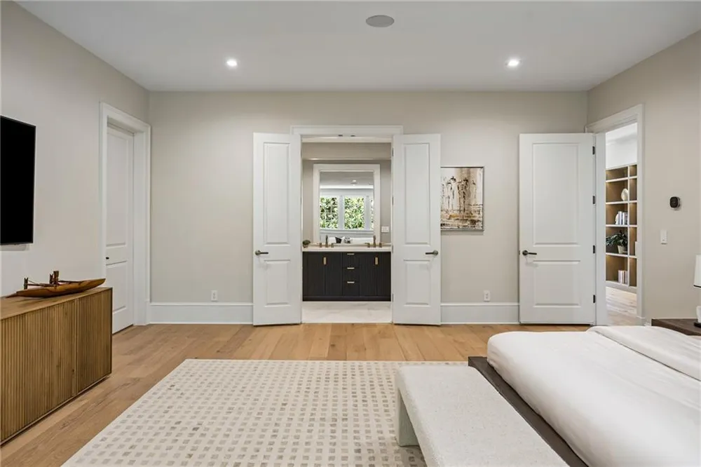 3750 Tuxedo Road NW Atlanta, GA 30305