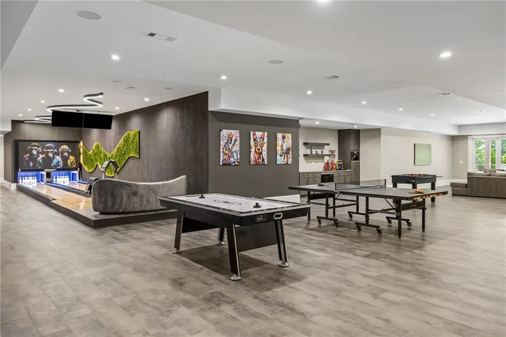 3750 Tuxedo Road NW Atlanta, GA 30305