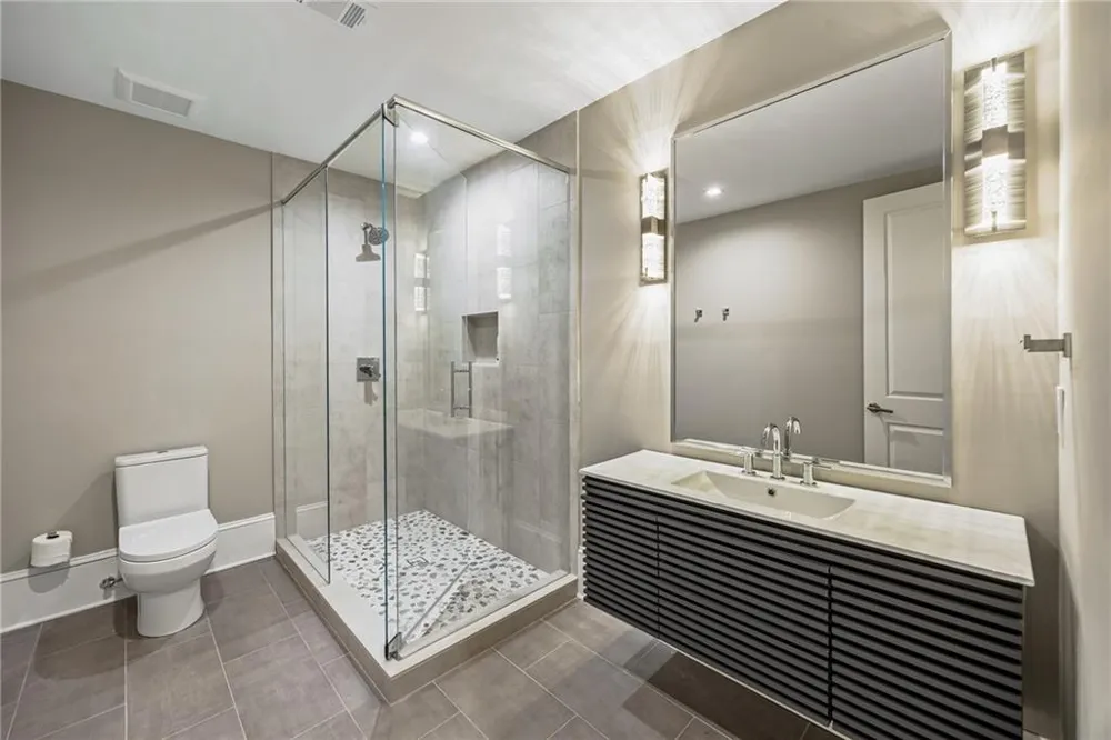 3750 Tuxedo Road NW Atlanta, GA 30305