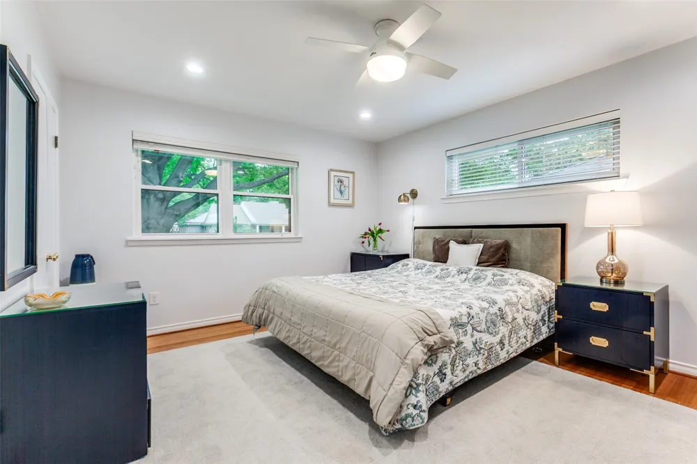 6221 Berryhill Street Dallas, TX 75231