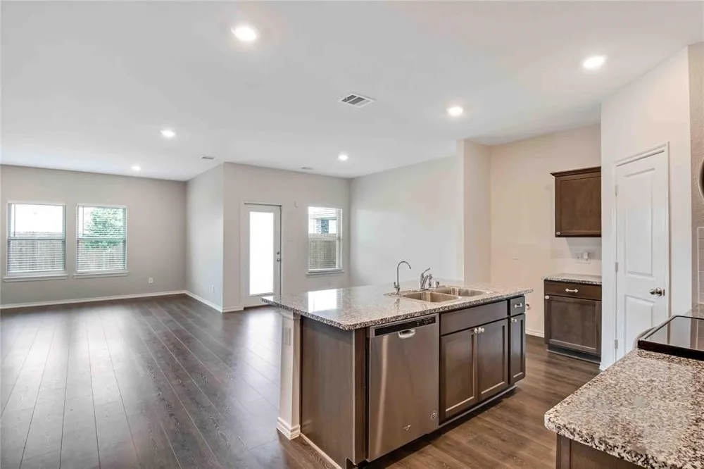 110 Real Quiet Lane Caddo Mills, TX 75135