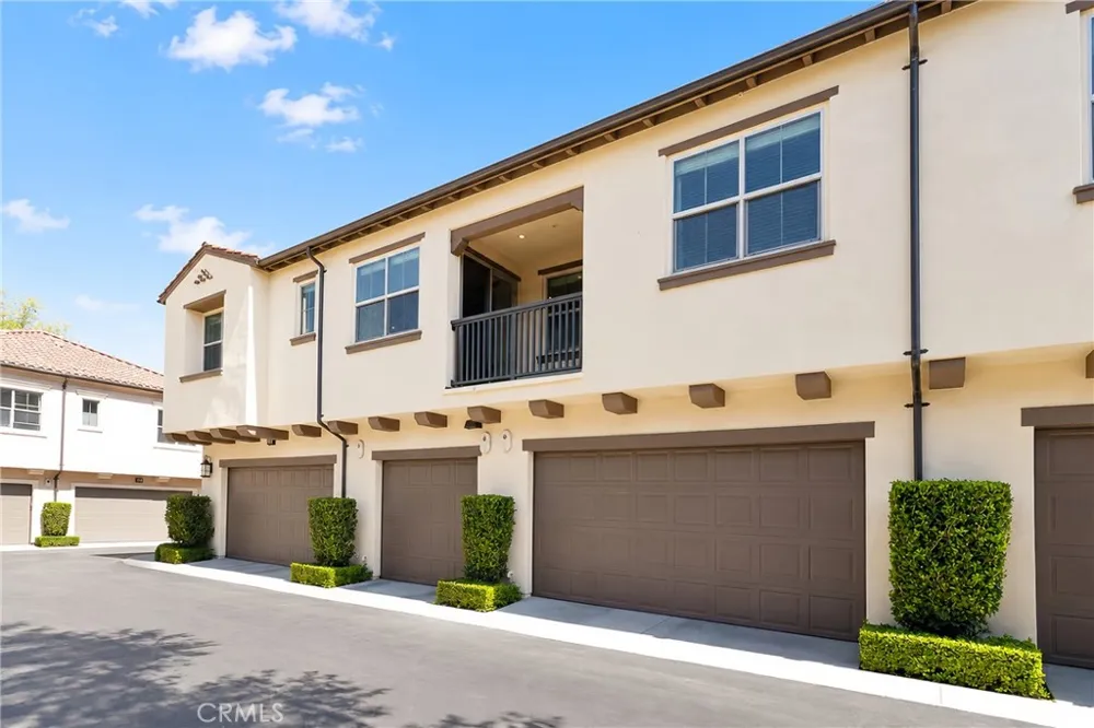 106 Bishop Irvine, CA 92620
